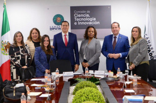 Eruviel Ávila, Mejía Berdeja y directivas de Honeywell en reunión sobre IA y anticorrupción