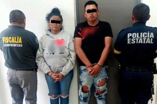 Autoridades aseguraron un arma calibre 9 milímetros y dos unidades con reporte de robo