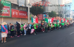 Toluca: llenos de fe parten peregrinos a la Basílica de Guadalupe