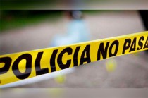 El cuerpo fue hallado por vecinos, quienes alertaron a las autoridades.