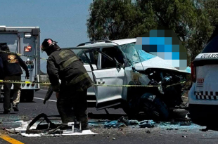 Video: Volcadura en la México-Pirámides deja dos muertos y un herido