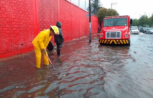 Dejan inundaciones 40 casas afectadas en Zinacantepec