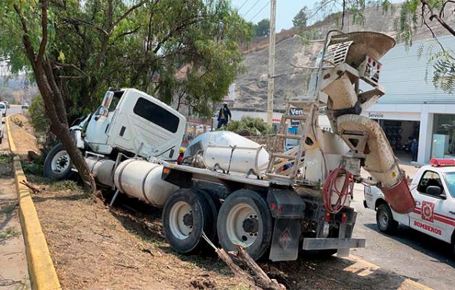 Los hechos se registraron sobre la Avenida Jiménez Cantún, en la zona Esmeralda, por lo que se vio afectada la circulación