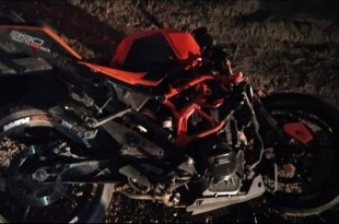  La víctima conducía una motocicleta KTM 390 con placas del Estado de México
