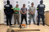 Adrián “N”, José “N” y Víctor “N” de 26, 66 y 30 años de edad, respectivamente, fueron trasladados ante la autoridad competente, donde se definirá su situación jurídica.