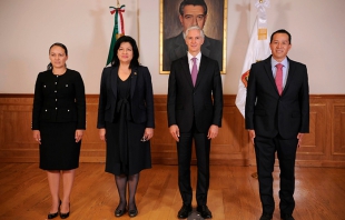 Martha Hilda, Zacarías y Aurora González al gabinete de Del Mazo