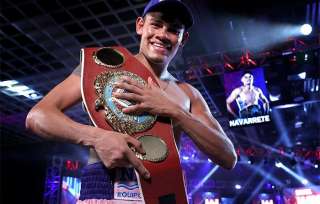 El originario de Tlalnepantla, Estado de México, hizo lo suficiente en la primera mitad de la pelea para llevarse a una victoria por decisión unánime