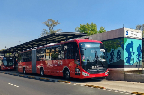 Usuarios del transporte público en CDMX deberán anticipar sus traslados este 2 y 3 de abril ante ajustes en los horarios del Metro, Metrobús y otros sistemas.