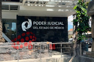 La reforma incluye la elección de jueces por voto popular en 2025.