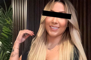 De acuerdo con autoridades federales, la joven de 29 años es indagada por su presunta implicación en el doble homicidio.