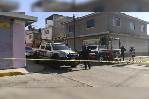 Elementos municipales y de la Secretaría de Seguridad del Estado de México confirmaron que había partes seccionadas de al menos dos cuerpos.