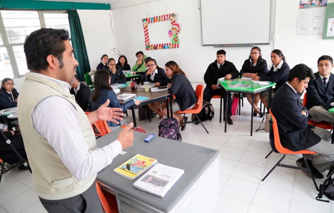 Preparan a docentes en formación para concurso de ingreso