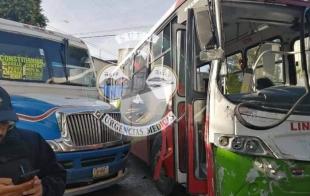 El accidente se registró entre las calles de Rafael M. Hidalgo y Matamoros, a un costado de la Prepa 1