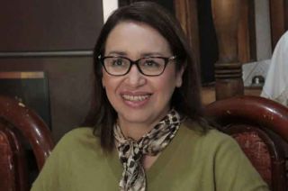 Azucena Cisneros destaca la prioridad en reformas para abordar la escasez de agua y fortalecer la hacienda administrativa.