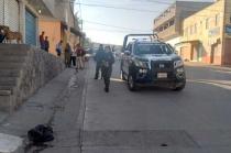 Fue localizado un menaje intimidatorio junto a la cabeza del hombre.