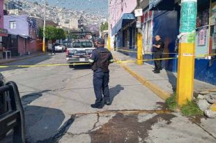 Una mujer que pasaba por el lugar resultó herida, en la colonia Benito Juárez.