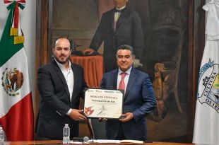 Felipe Serrano Llarena, vocal del Instituto Hacendario del Estado de México, felicitó el trabajo del Ayuntamiento de Tlalnepantla