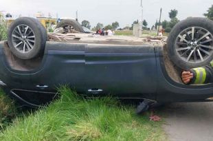 Se trató de una camioneta Chevrolet color azul con placas de PGE-317–L.