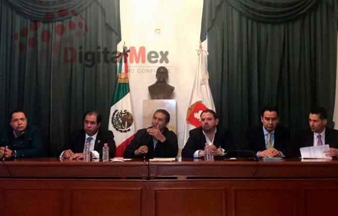 Ofrece alcalde de Toluca pagar un millón de pesos diarios para abastecer gasolineras