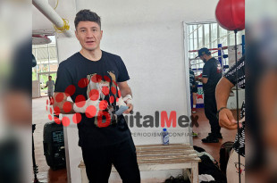Su preparación ha sido supervisada por su equipo, integrado por Jay Najar, Carlos Duarte y Erick Mercado.