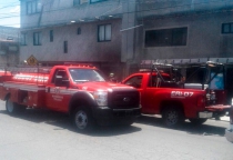 Sofocan incendio bomberos de la capital