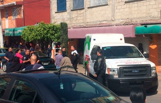 Ejecutan a ex comandante del CUSAEM en restaurante de Tlalnepantla