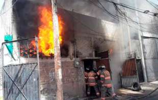 Al parecer todo inició en el área de pinturas y solventes