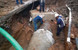 Fuga en #Tultitlán deja sin agua a seis municipios del Valle de México