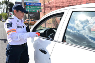 solo policías mujeres podrán aplicar las multas.