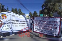 La protesta fue para denunciar la falta de respeto a sus derechos laborales, la omisión en el pago de salarios y prestaciones, así como una serie de carencias que afectan la labor del personal sanitario.