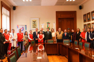 El magistrado Fernando Díaz Juárez y el delegado estatal de Cruz Roja, Jorge Alberto Forastieri Muñoz, coincidieron en que la justicia y la salud deben ejercerse con respeto a la dignidad humana.