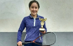La squashista mexicana Dina Anguiano, lista para Barranquilla