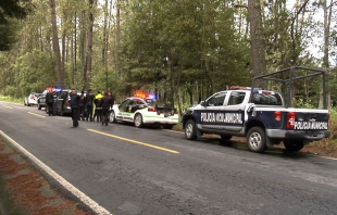 Hallan encobijado en Chalco