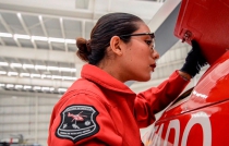 Integra Relámpagos a la primera mujer en operar aeronaves de rescate
