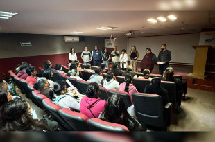 Autoridades y padres acordaron mantener comunicación directa y transparente.