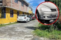 El hombre de 40 años murió luego de quedar prensado debajo de su Volkswagen Jetta.