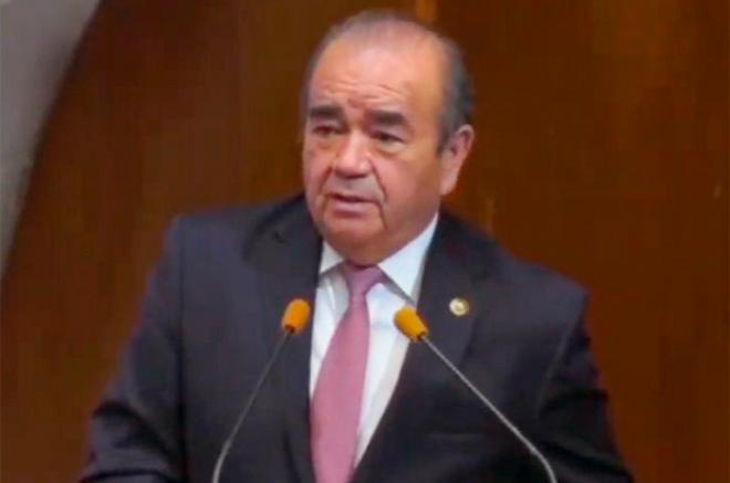 El también coordinador parlamentario de Morena reconoció que el propio titular actual de la comisión, Jorge Olvera, tiene posibilidades de registrarse en este proceso interno