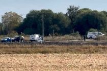 La policía municipal acordonó la zona tras el hallazgo de nueve cuerpos en San Juan del Río, en Querétaro.