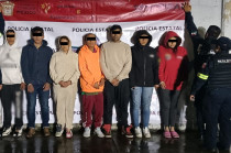 Los detenidos fueron trasladados a la Agencia del Ministerio Público correspondiente, donde se definirá su situación legal.