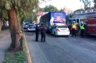 El accidente se registró sobre la Avenida Primero de Mayo y Chalma, en la colonia Infonavit Norte