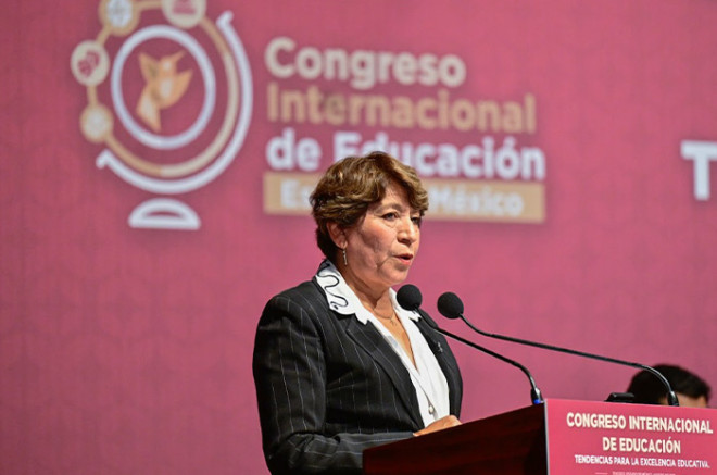 “Esta iniciativa surge del Gobierno del Estado de México que precisamente convoca a docentes, investigadores, así como a la comunidad estudiantil y actores sociales”, explicó Delfina Gómez.