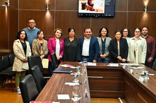 El uso de celulares en aulas quedaría limitado a fines académicos o emergencias bajo autorización docente.