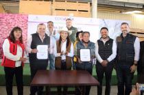 Este año se apoya con 10 millones de pesos la adquisición de semilla certificada.