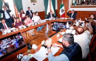 Apoyarán a comercios de Toluca para revalidar licencias 2018
