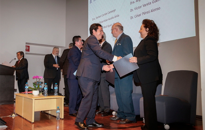 Investigadores de UAEMex ganan Premio Nacional en Ciencia y Tecnología