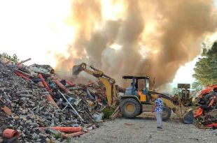 El incendio movilizó a autoridades de Protección Civil y elementos del cuerpo de Bomberos.