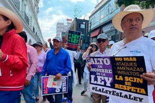 Marchan mexiquenses en defensa de la SCJN