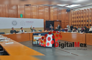 Integrantes de comisiones del Congreso del Estado de México durante la sesión en la que avalaron el dictamen para reforzar la atención inmediata y la coordinación en casos de desaparición.