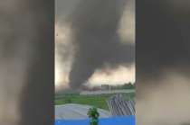 #Video: Colosal tornado causa terror y destrucción en provincia de China