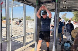 Entraron en operación los arcos detectores en accesos de Teotihuacán, donde visitantes deben pasar por revisión de mochilas y pertenencias antes de ingresar.